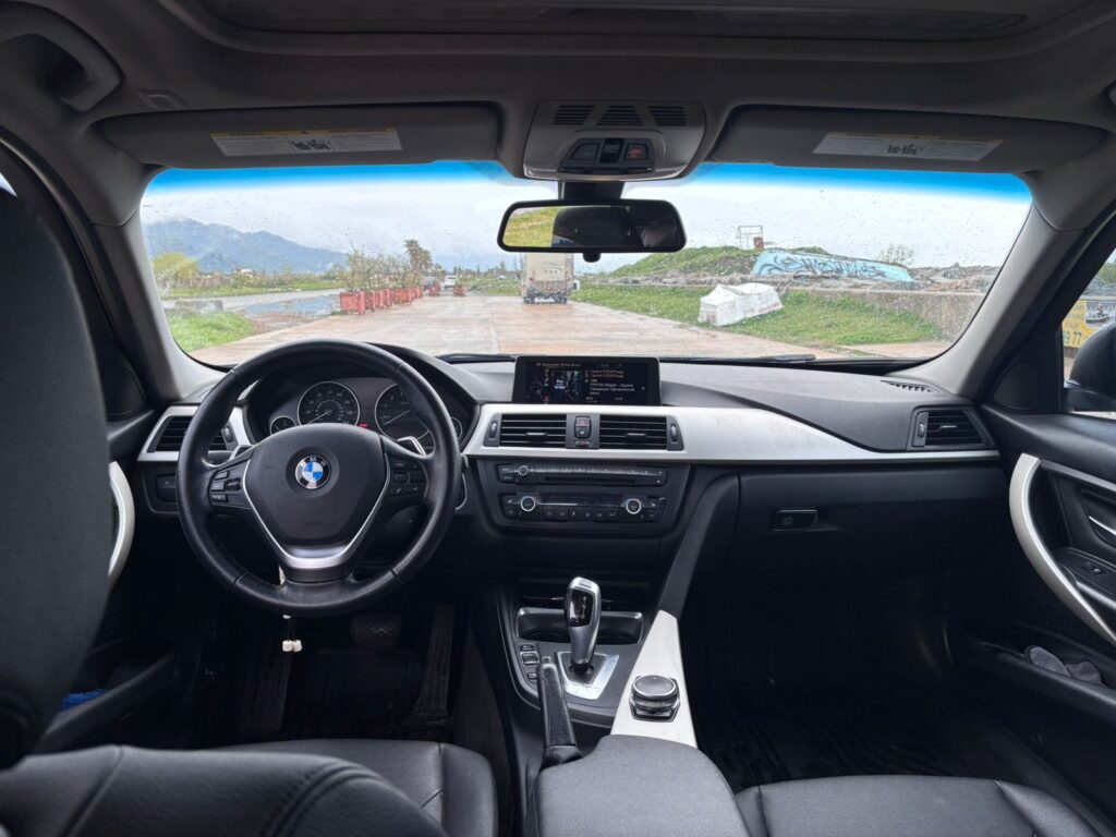 Saba's car