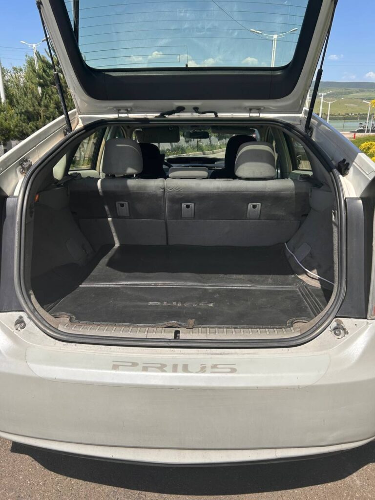 Bacho's car