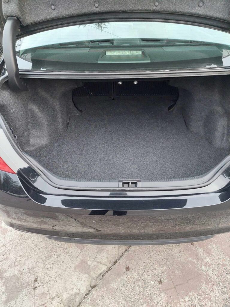 davit's car