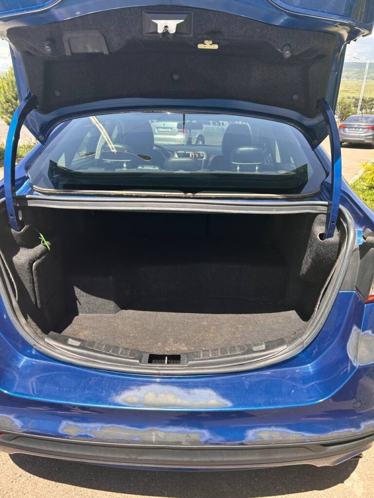 Nodari's car